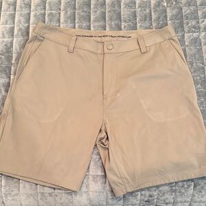 RHONE Men's Light Olive Flat Front Shorts